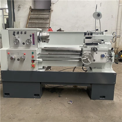Équipement de coupe industriel de tour CNC ordinaire
